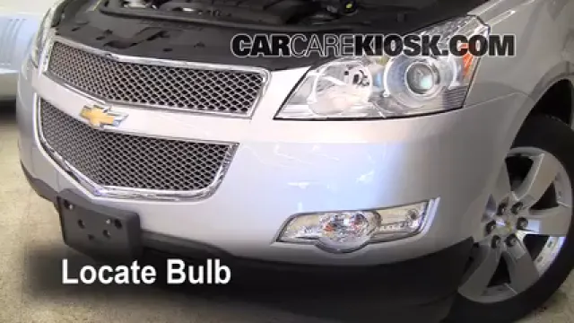 2009 Chevrolet Traverse LT 3.6L V6 Lights Highbeam (replace bulb)